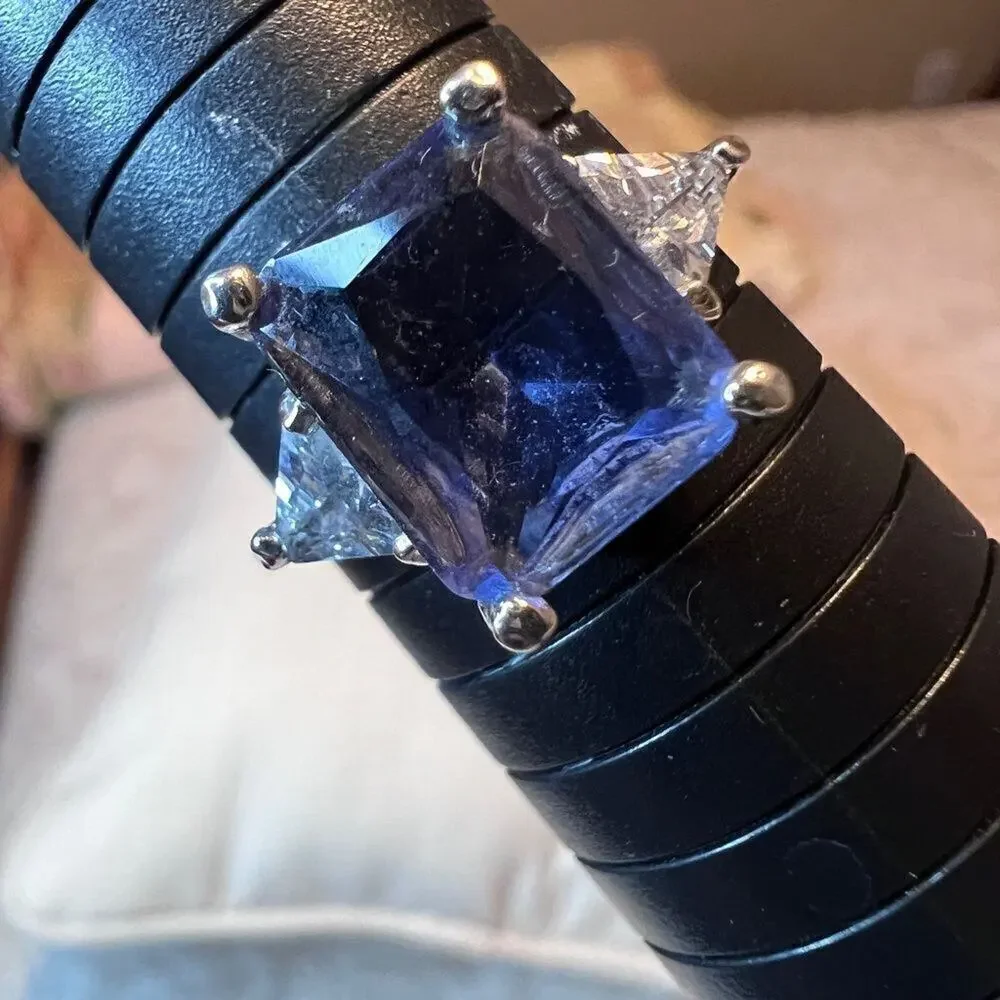 Cocktail ring purplish blue rectangle stone & trillion shaped crystals Sz 9 1/2